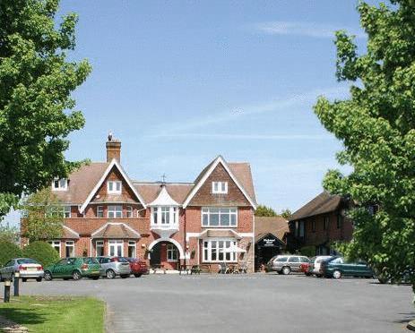 Hickstead Hotel Bolney Bagian luar foto
